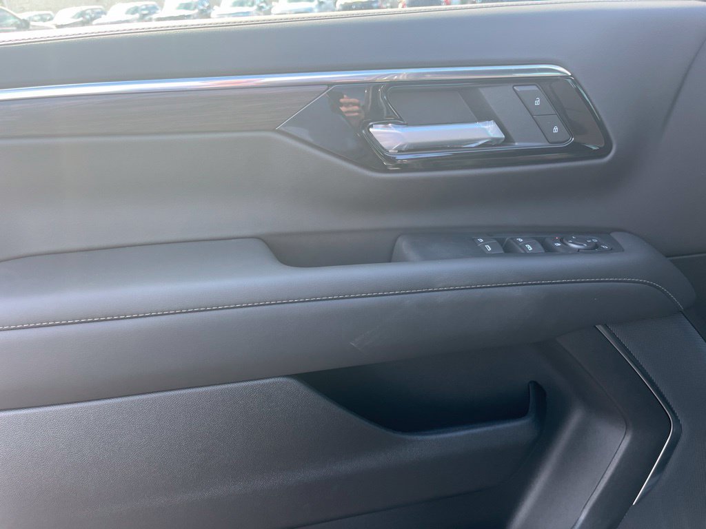 New 2026 Chevrolet Tahoe LS AWD/4WD image 13