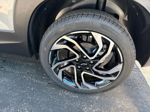 New 2026 Chevrolet TrailBlazer RS AWD/4WD image 12