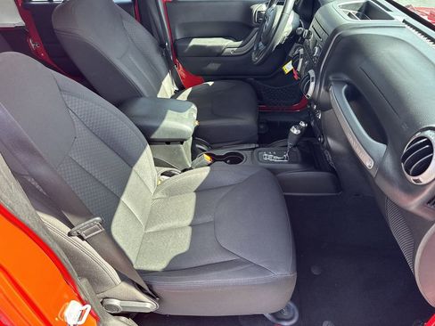 Used 2014 Jeep Wrangler Unlimited Sport w/ Quick Order Package 24S image 13