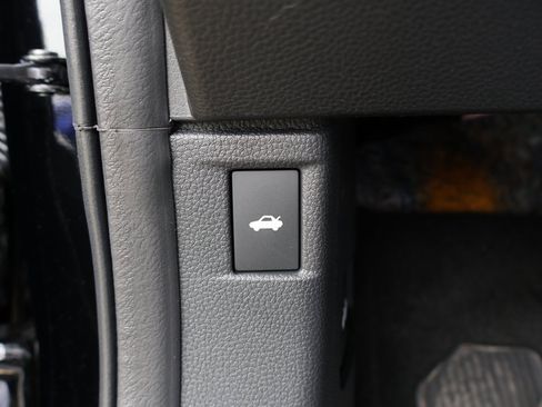 New 2025 Honda Accord EX-L image 19