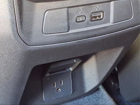 New 2026 GMC Canyon Elevation w/ Convenience Package image 23