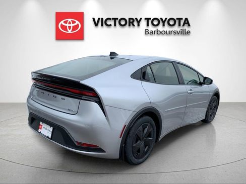 New 2026 Toyota Prius LE image 7