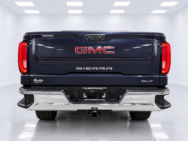Used 2023 GMC Sierra 1500 SLT w/ SLT Premium Plus Package AWD/4WD image 11