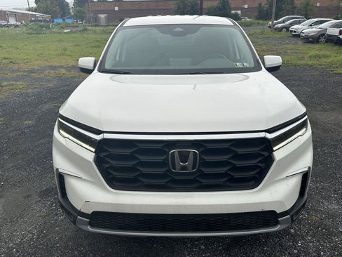 Used 2023 Honda Pilot EX-L image 3