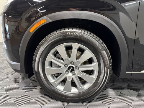 Used 2023 Hyundai Palisade SE AWD/4WD image 9