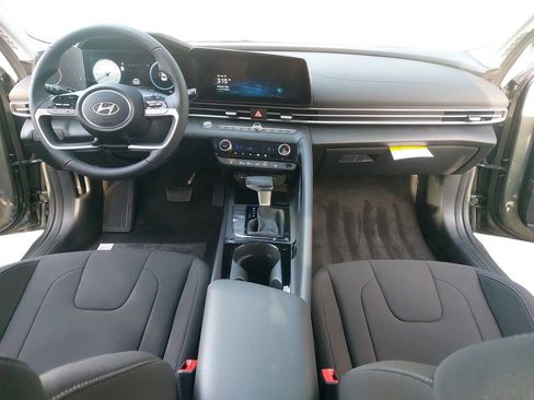 New 2025 Hyundai Elantra SEL w/ Cargo Package image 9