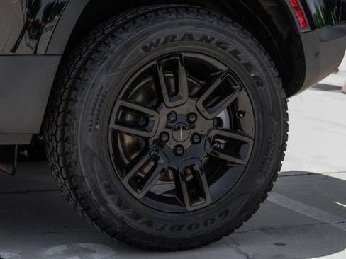 New 2026 Land Rover Defender 110 S AWD/4WD image 67