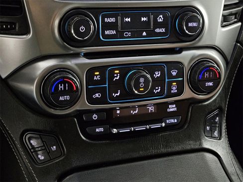 Used 2019 Chevrolet Tahoe Premier w/ Premier Plus Edition image 16