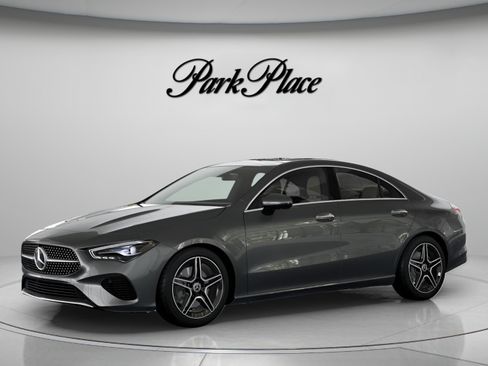 Certified 2026 Mercedes-Benz CLA 250 image 3