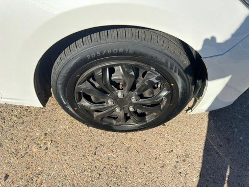 Used 2017 MAZDA MAZDA3 Sport image 24