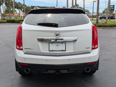 Used 2016 Cadillac SRX Luxury w/ Driver Awareness Package AWD/4WD image 5