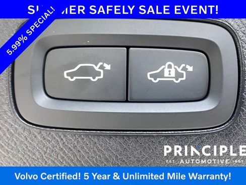 Certified 2024 Volvo XC90 T8 Plus w/ Protection Package Premier AWD/4WD image 12