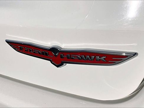 Used 2018 Jeep Compass Trailhawk w/ Leather Interior Group image 9