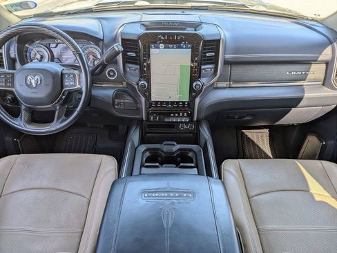 Used 2022 RAM 2500 Limited image 11