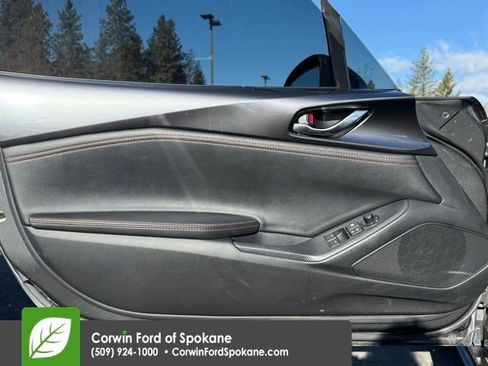 Used 2022 MAZDA MX-5 Miata RF Grand Touring w/ Weather Package RWD image 16