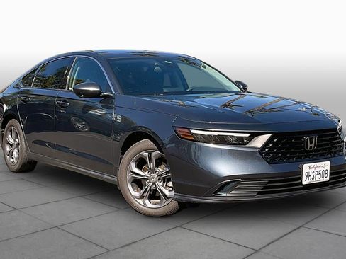 Used 2023 Honda Accord EX image 2