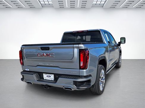 Used 2024 GMC Sierra 1500 Denali w/ Denali Reserve Package image 5