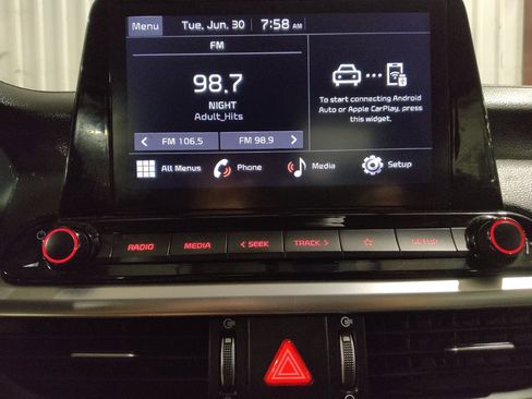 Used 2023 Kia Forte LXS FWD image 25