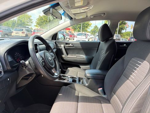 Used 2017 Kia Sportage LX w/ LX Popular Package FWD image 13