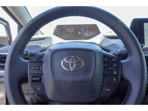 Certified 2025 Toyota Prius LE FWD image 12