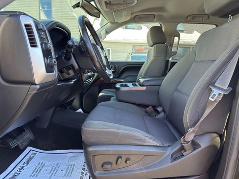 Used 2015 GMC Sierra 1500 SLE w/ SLE Value Package image 19