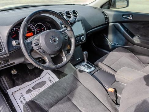 Used 2012 Nissan Altima 3.5 SR image 12