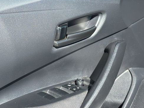 Used 2026 Toyota Corolla LE FWD image 13
