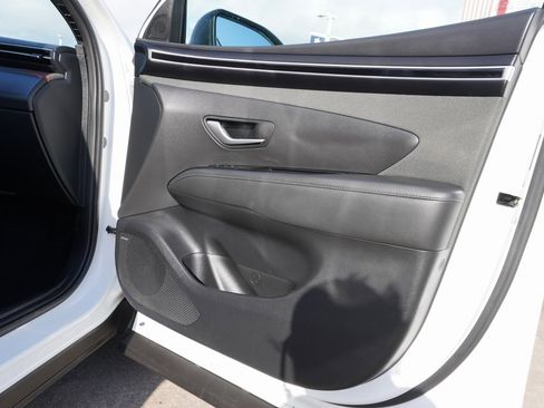 Used 2022 Hyundai Santa Cruz Limited image 22