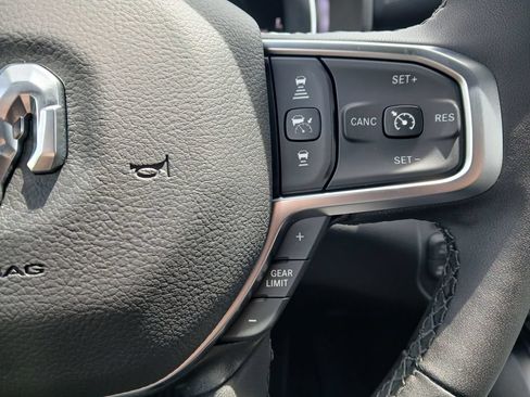 New 2026 RAM 1500 Big Horn AWD/4WD image 17