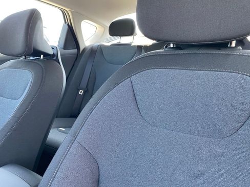 New 2026 Kia K4 FWD image 13