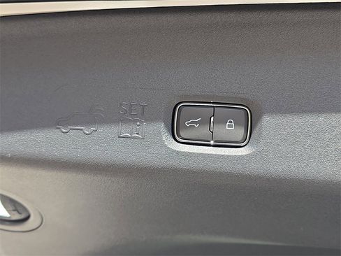 New 2025 Ford Expedition Platinum w/ Stealth Performance Package image 14