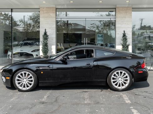 Used 2002 Aston Martin Vanquish image 47