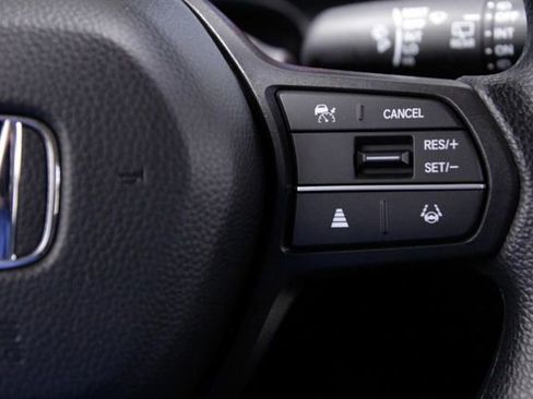 Certified 2024 Honda HR-V LX image 27