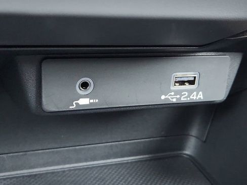 Certified 2025 Subaru Crosstrek 2.0i image 20