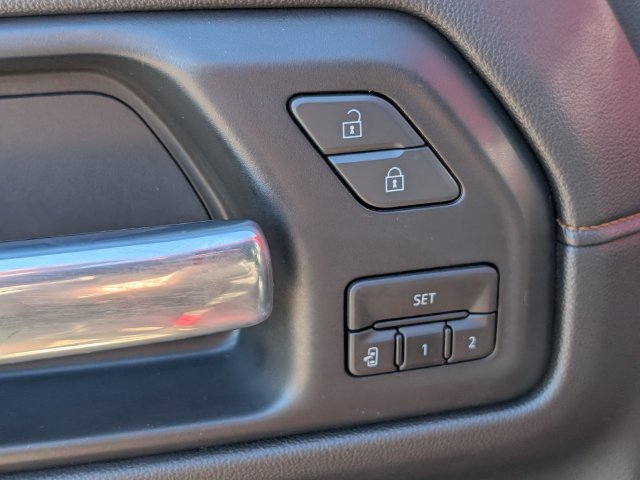 Used 2020 GMC Sierra 1500 AT4 w/ AT4 Premium Package AWD/4WD image 14