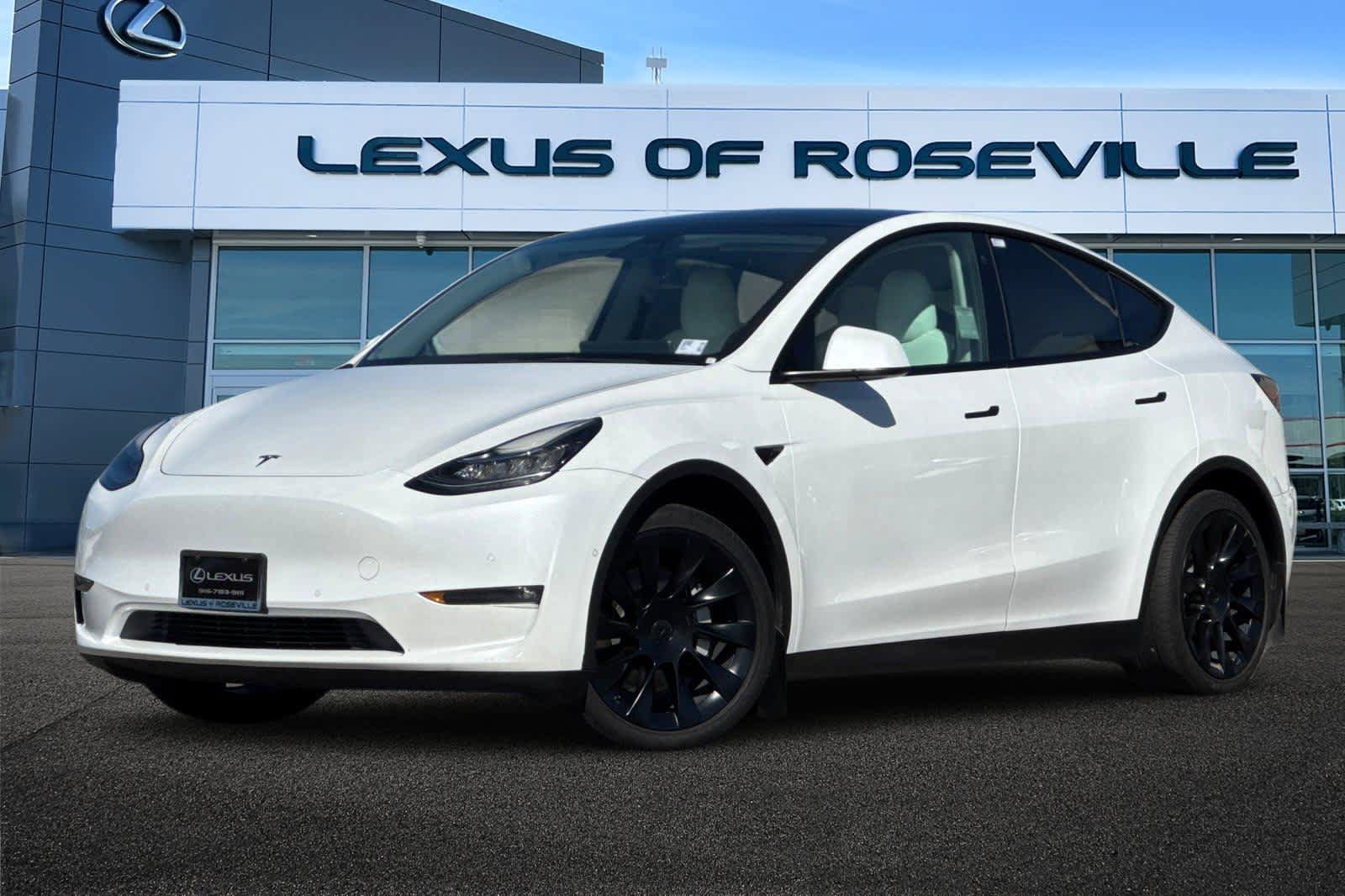 Used 2021 Tesla Model Y Long Range AWD/4WD image 1