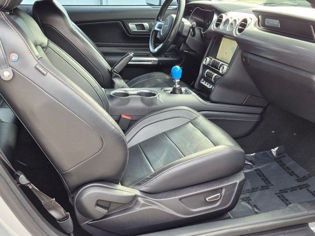 Used 2019 Ford Mustang GT Premium w/ GT Performance Package RWD image 18
