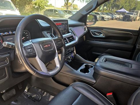 Used 2021 GMC Yukon SLT w/ SLT Premium Package RWD image 30