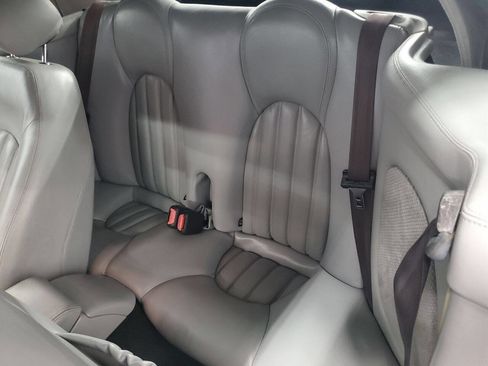 Used 2004 Jaguar XK8 Convertible image 11