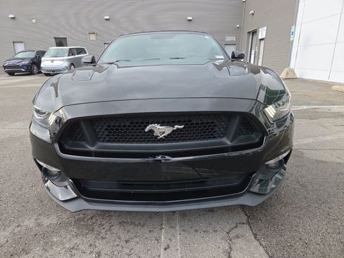 Used 2017 Ford Mustang GT Premium w/ Equipment Group 401A RWD image 3