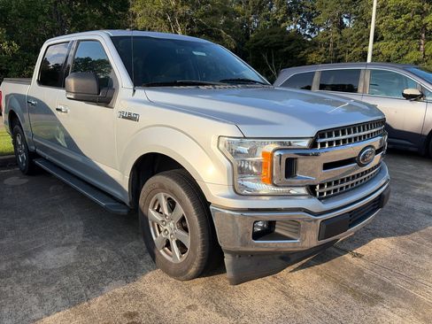 Used 2018 Ford F150 XLT w/ Equipment Group 302A Luxury RWD image 1