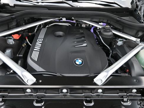 New 2027 BMW X7 xDrive40i AWD/4WD image 18