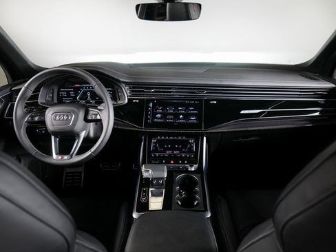 Used 2023 Audi SQ7 Prestige w/ Prestige Package AWD/4WD image 9