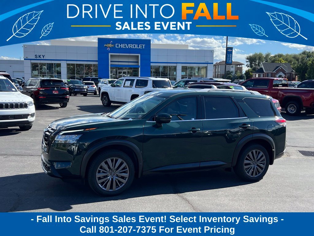 Used 2023 Nissan Pathfinder SL w/ SL Premium Package FWD image 1