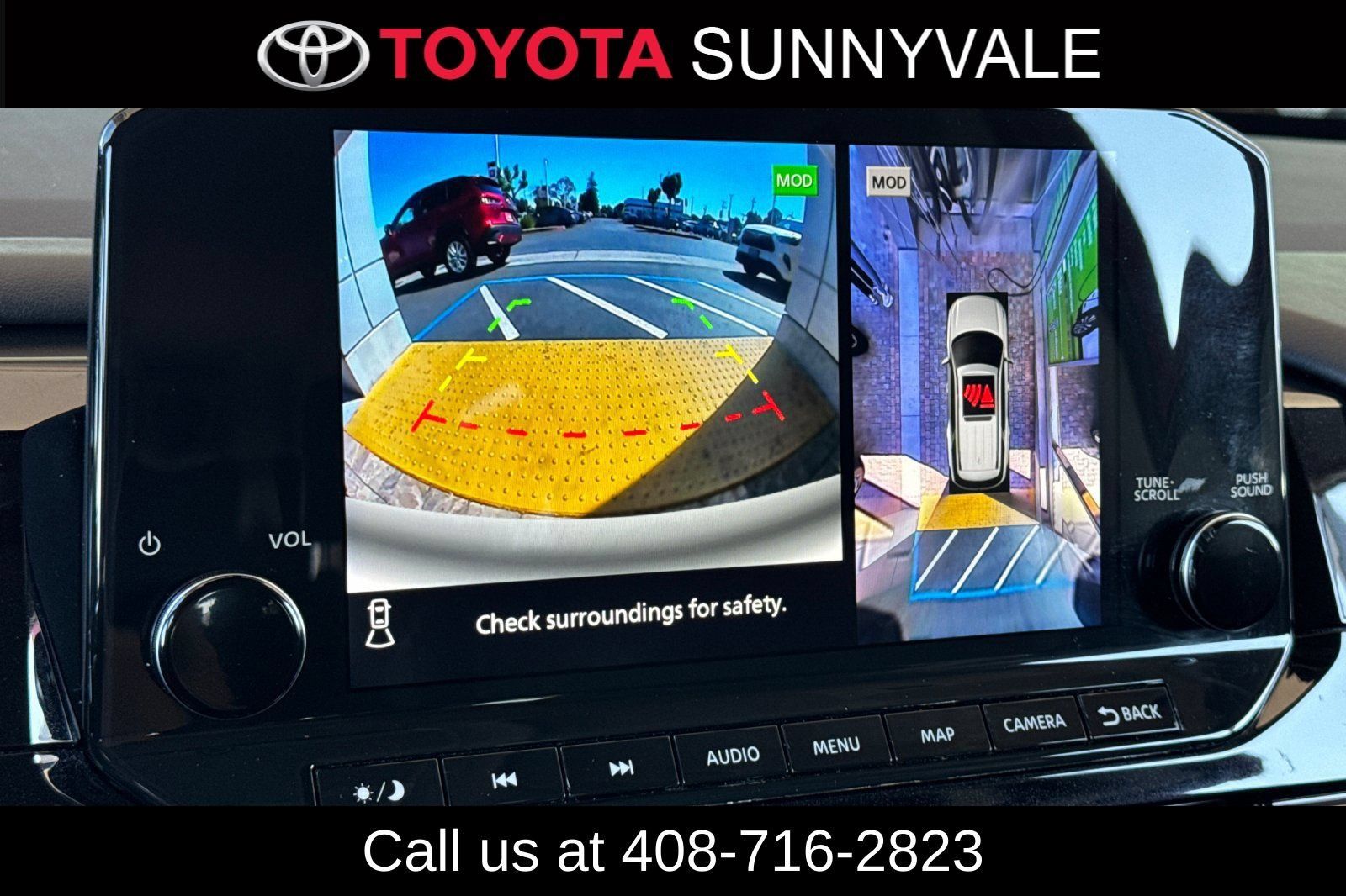 Used 2024 Nissan Pathfinder SL FWD image 25