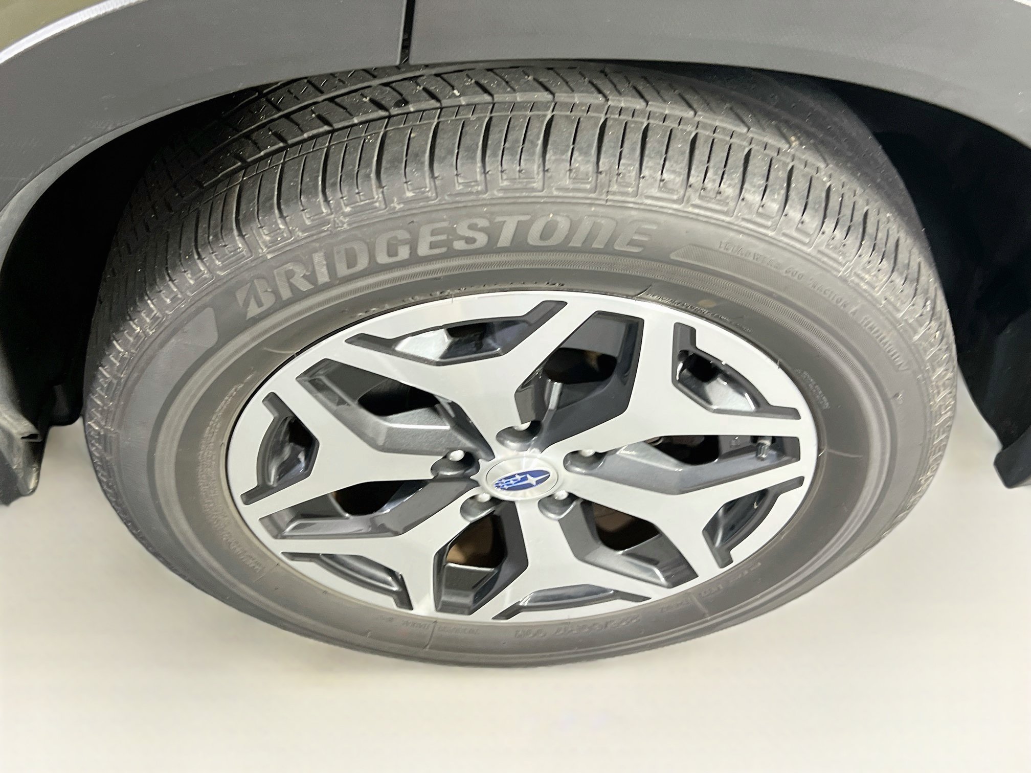 Used 2023 Subaru Forester Premium AWD/4WD image 30