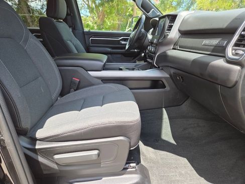 Used 2024 RAM 1500 Big Horn AWD/4WD image 10