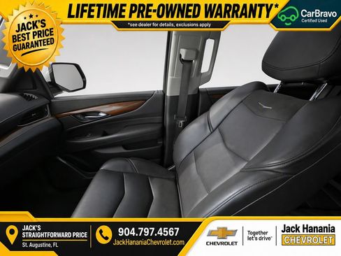 Used 2020 Cadillac Escalade 2WD image 14