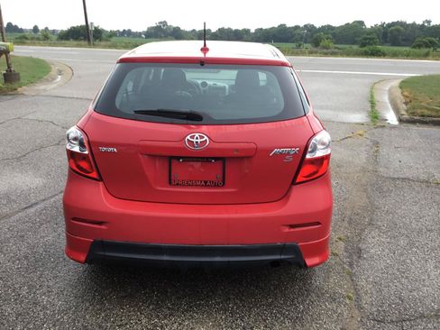 Used 2009 Toyota Matrix S FWD image 7
