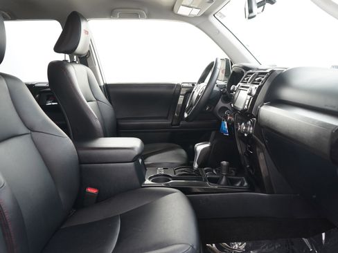 Used 2018 Toyota 4Runner TRD Pro image 13